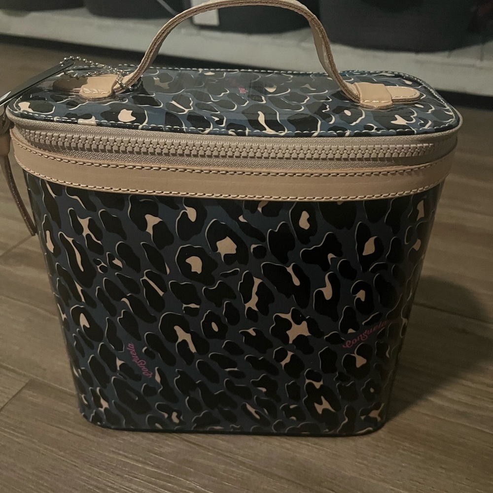 Consuela Dani train case